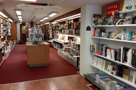 Majuscule - Bookstore Birmann