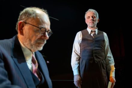 Théâtre : Inconnu à cette adresse / Théâtre Maurice Novarina