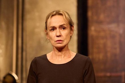 Théâtre : L'amante anglaise avec Sandrine Bonnaire / Théâtre Maurice Novarina