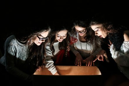 Escape game at the museum: the mystery of the missing skull