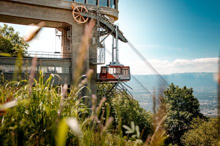 Adult activity at the Téléphérique du Salève