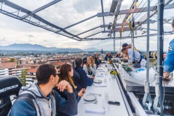 Toques en Chablais 2022 - déjeuner Dinner in the Sky by Thonon